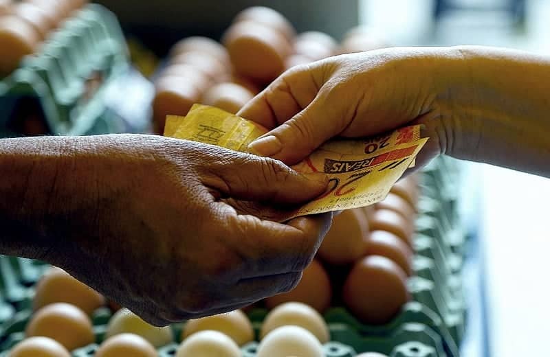 preço dos alimentos caíram