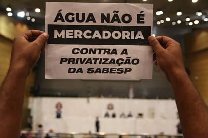 privatização é ruim para o país
